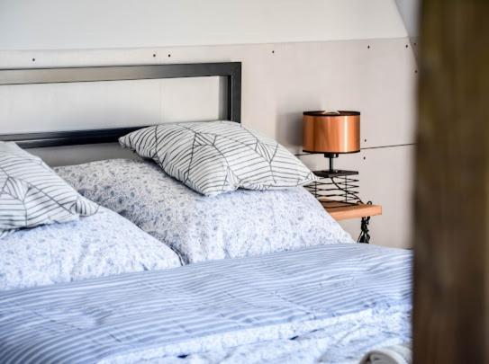 Atlas Chmur Apartament ビャウィ・ドゥナイェツ エクステリア 写真
