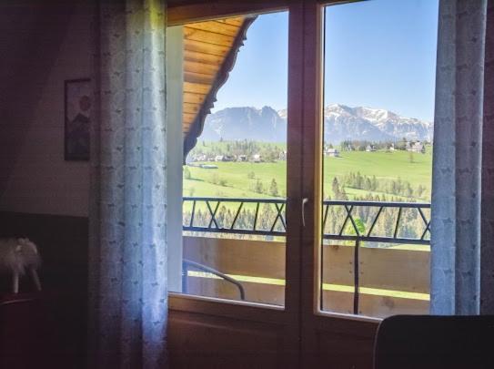 Atlas Chmur Apartament ビャウィ・ドゥナイェツ エクステリア 写真