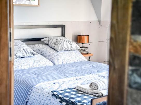 Atlas Chmur Apartament ビャウィ・ドゥナイェツ エクステリア 写真